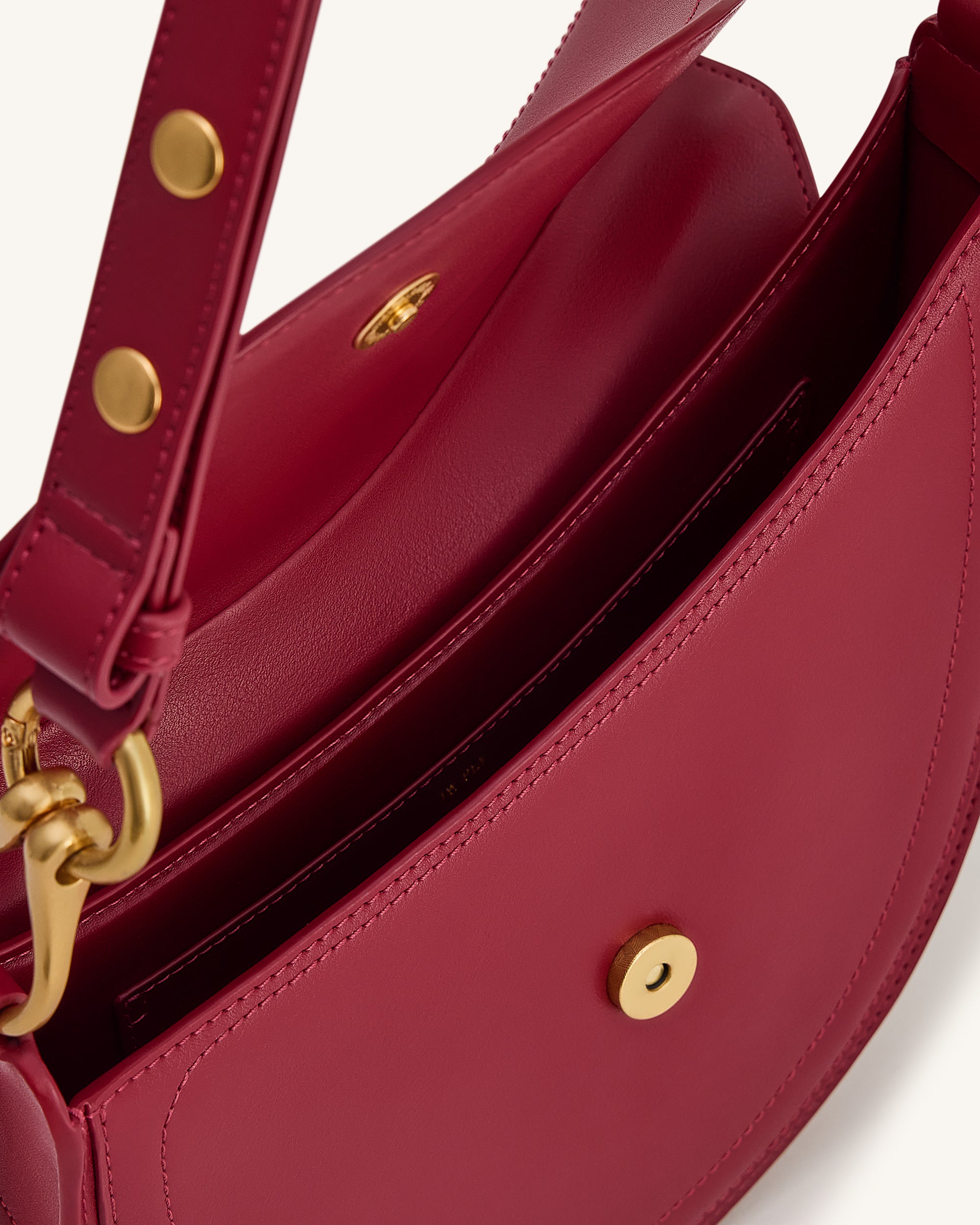 Ashlie Crossbody Bag - Burgundy – JW PEI UK