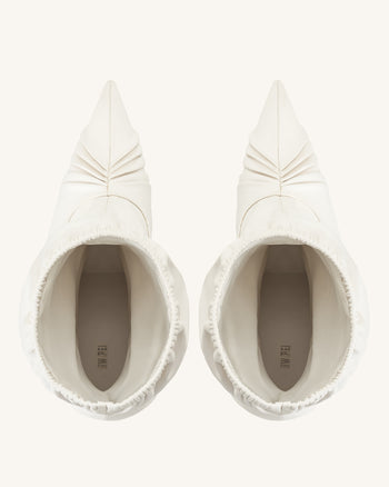 Joanne Paneled Detailing leather Ankle Boots - White