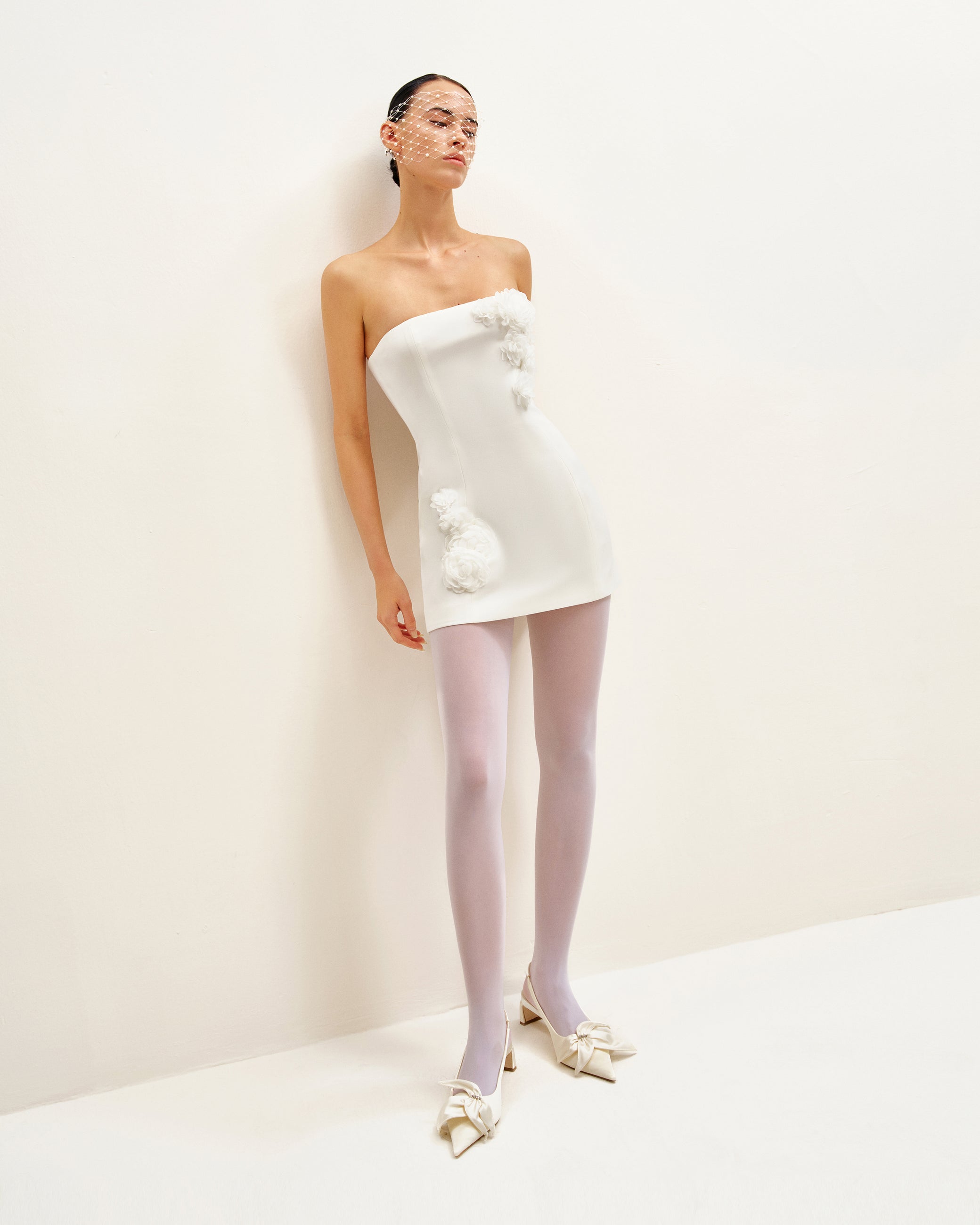 blossoming elegance strapless dress - white Blossoming Elegance Strapless Dress - White 4